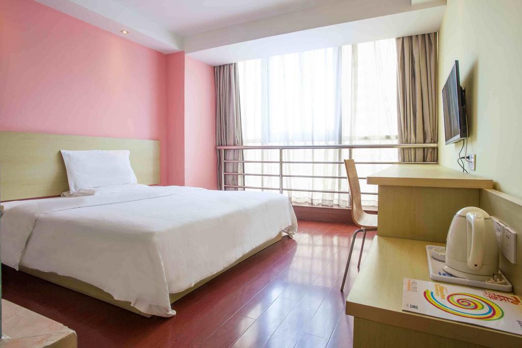 7Days Inn Sanqiao Hou Ba Ґуйян Номер фото